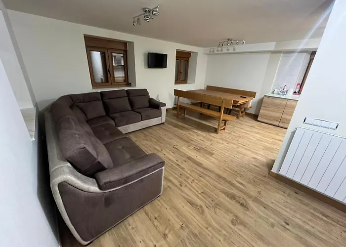 Lallanta Holiday home *